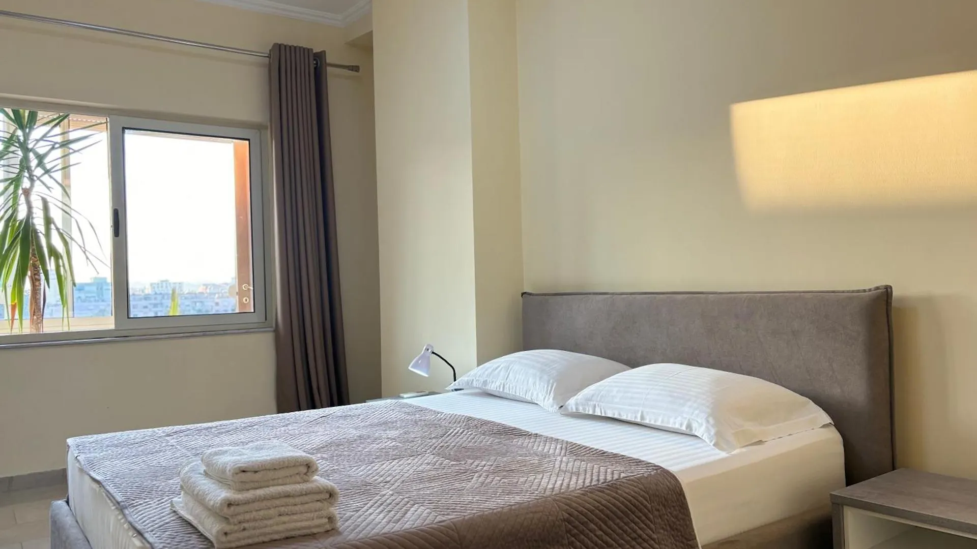 Tam 2Bdr Center Taiwan Apartment Tirana Albania