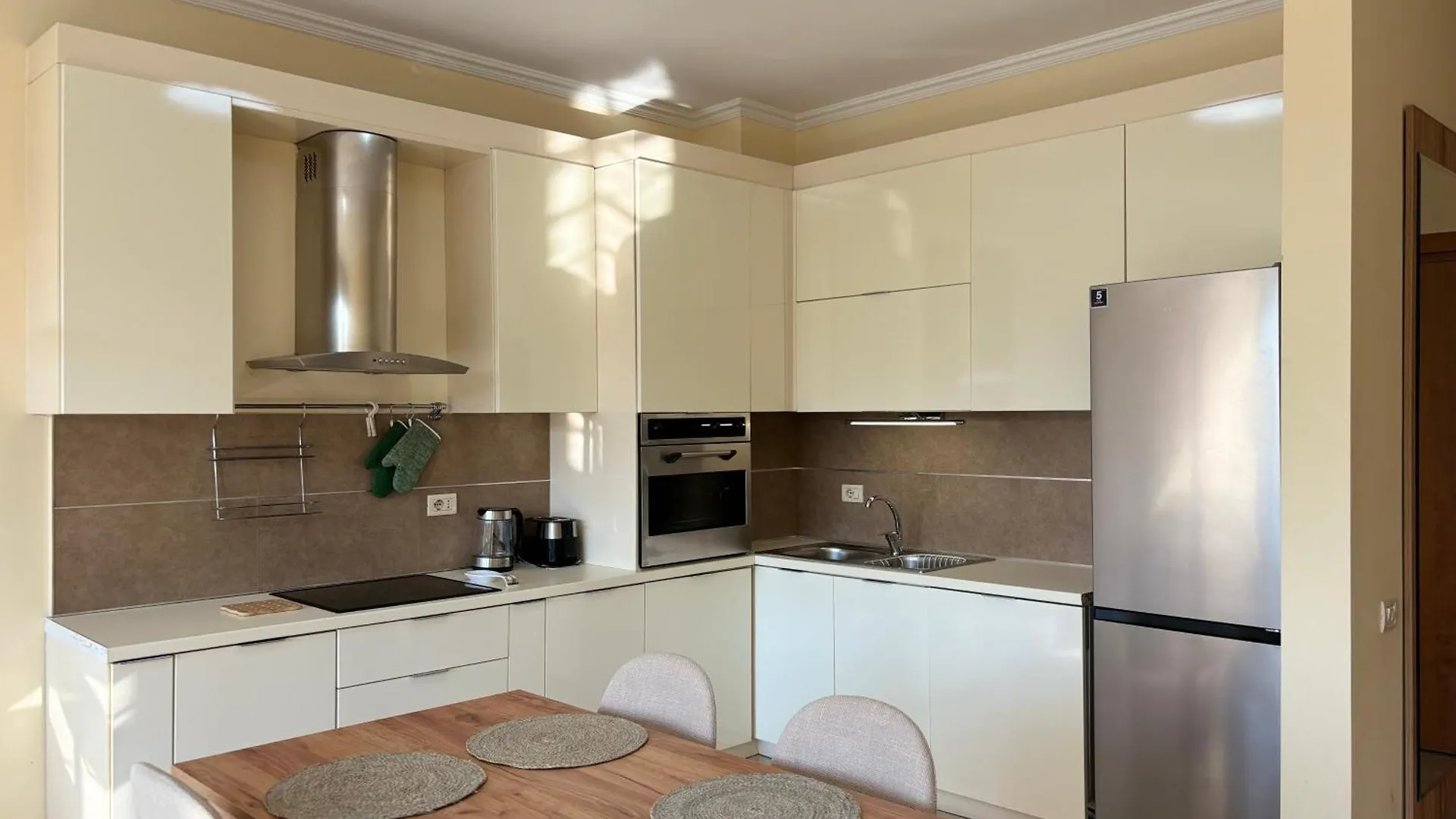 Tam 2Bdr Center Taiwan Apartment Tirana
